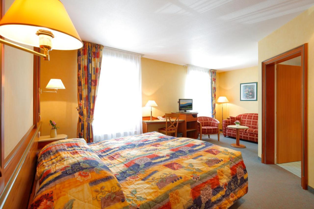 Hotel Gruber Steinheim Екстер'єр фото