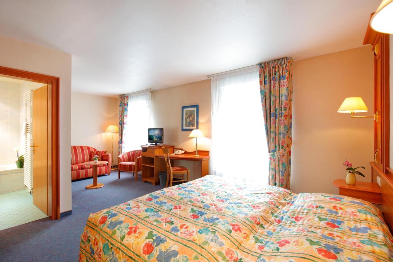 Hotel Gruber Steinheim Екстер'єр фото