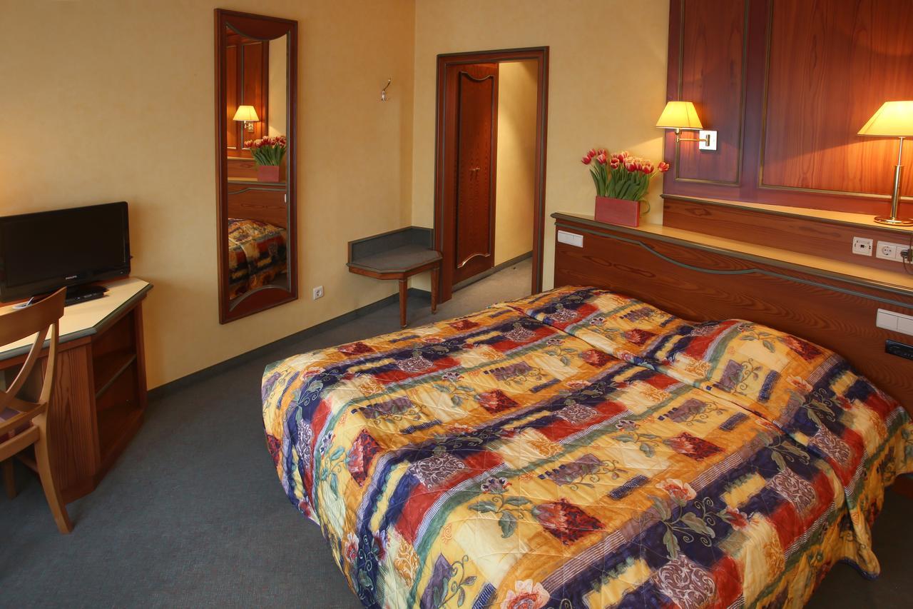 Hotel Gruber Steinheim Екстер'єр фото